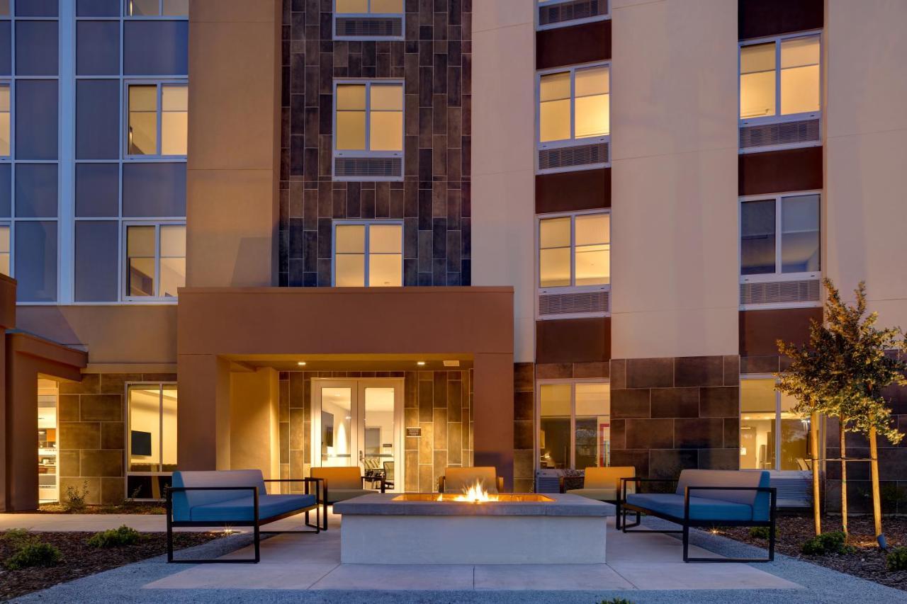 Home2 Suites By Hilton Petaluma Esterno foto